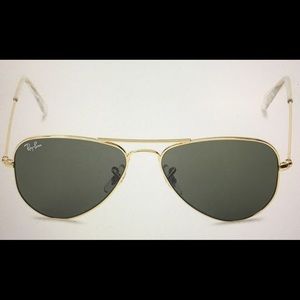 Small Aviator Ray Bans