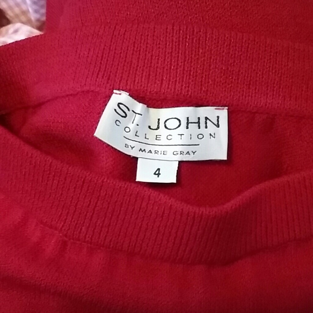 Vintage  90s St. John  cherry red knit skirt
