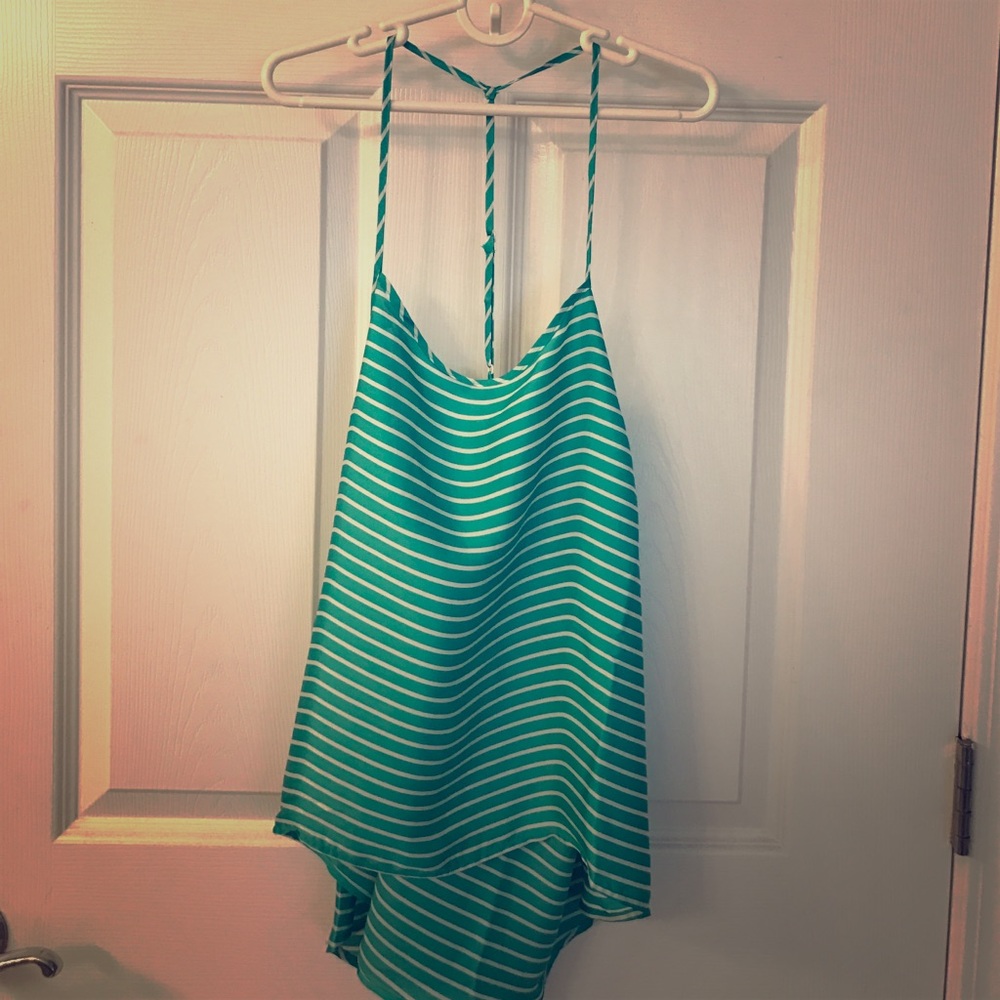 Turquoise lose tank