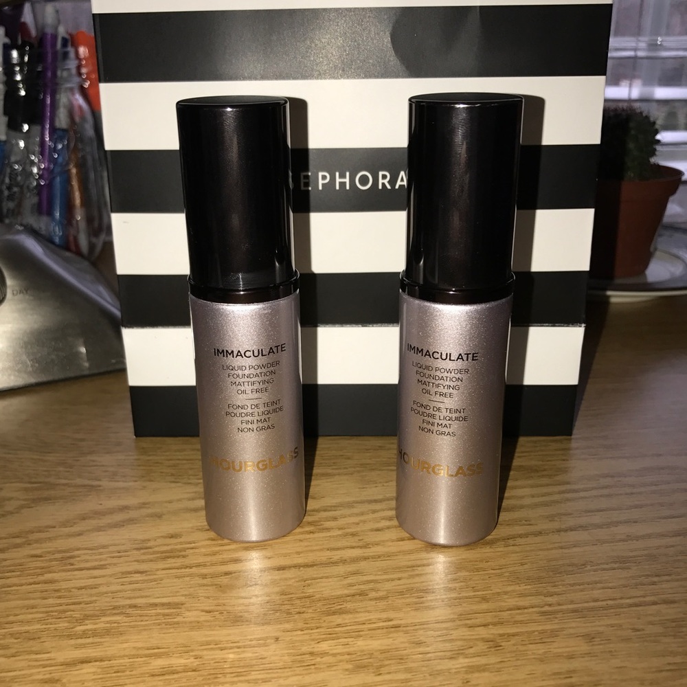 Hourglass Immaculate Liquid Powder Foundation!!