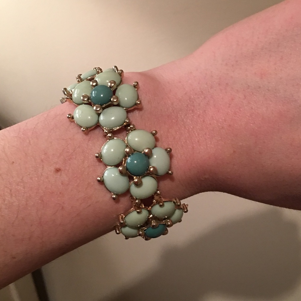 Green Flower Bracelet