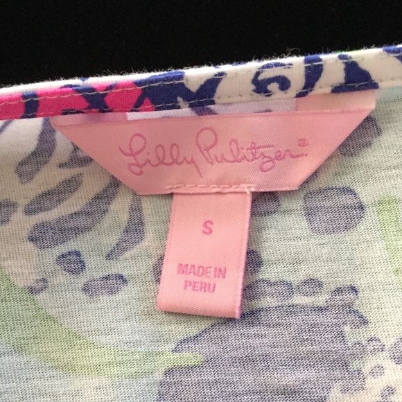 ⚜LILLY PULITZER TOP WITH TABBED SLEEVES⚜ - Picture 4 of 4