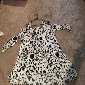 Black and white tunic