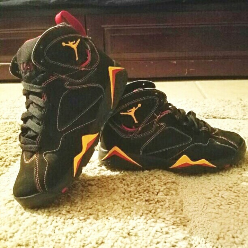 Jordan 7s / 7  2006 size 36 retro