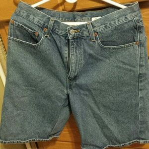 Levi Men's Jean Shorts 550