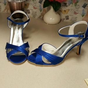 Blue wedding shoes