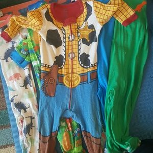 Baby boy pajamas (12-18m)