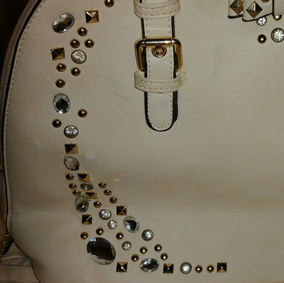 Purse - Picture 3 of 6