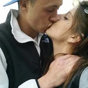 Meet your Posher, Monique