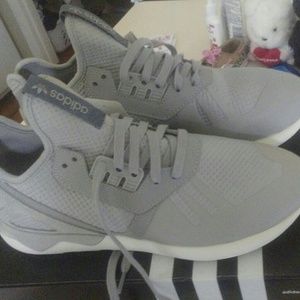 Gray adidas tubular FINAL