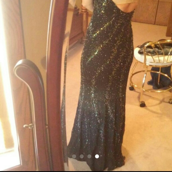 Prom Dress - Picture 4 of 4