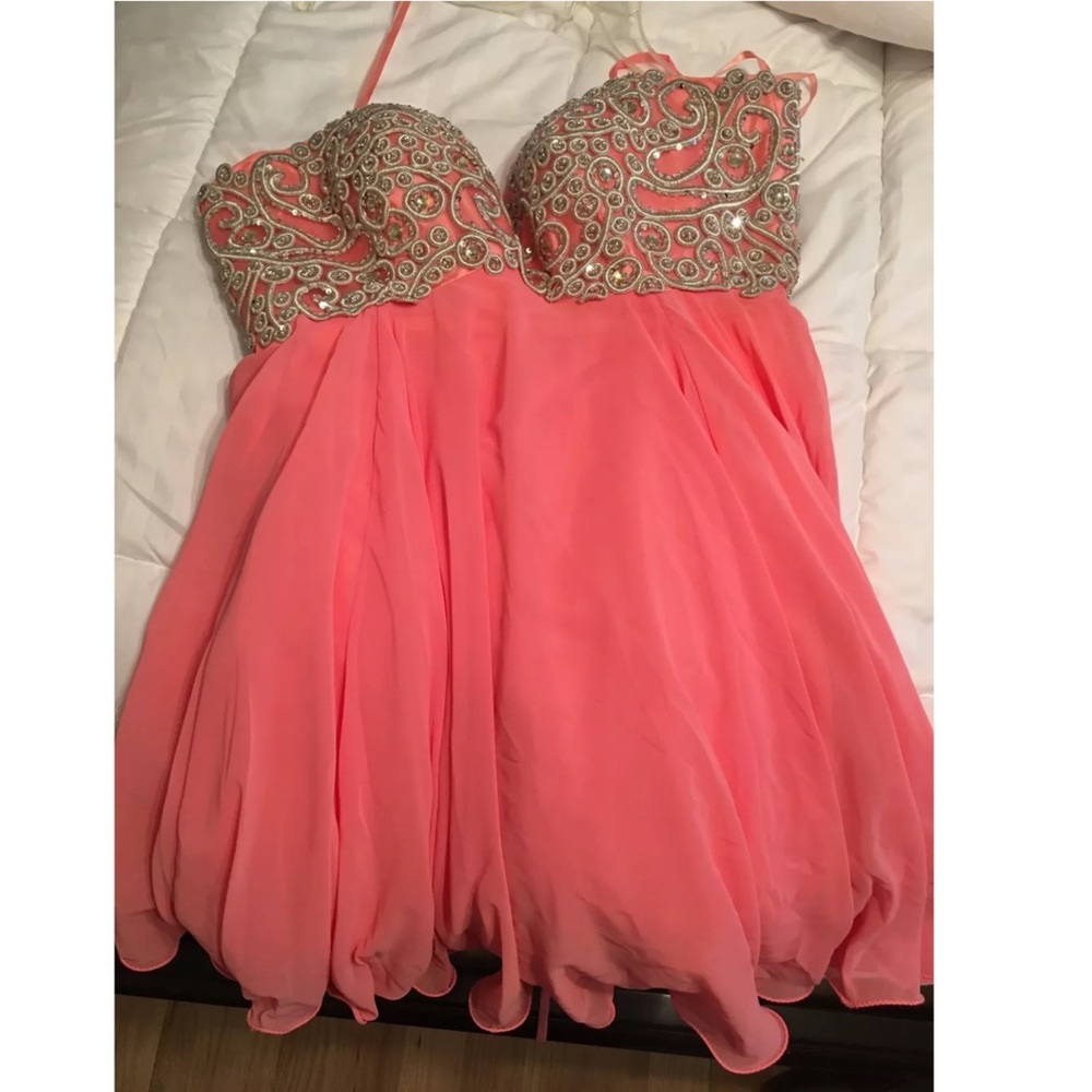 Evenings by Allure short Cocktail/Prom Dress