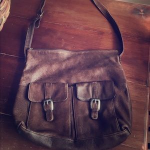 FOSSIL Distressed Leather Messenger Bag 75082