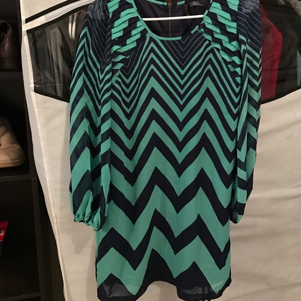 blue and green striped long sleeve dress size S
