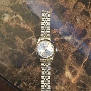 Trade for Glendasb REPLICA silver watch.