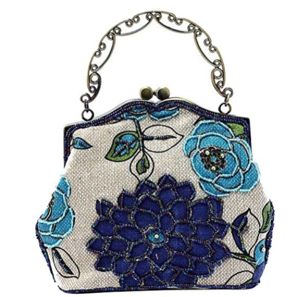 NWOT Beautiful Blue Floral Beaded Evening Bag