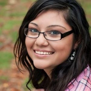 Meet your Posher, Vanessa