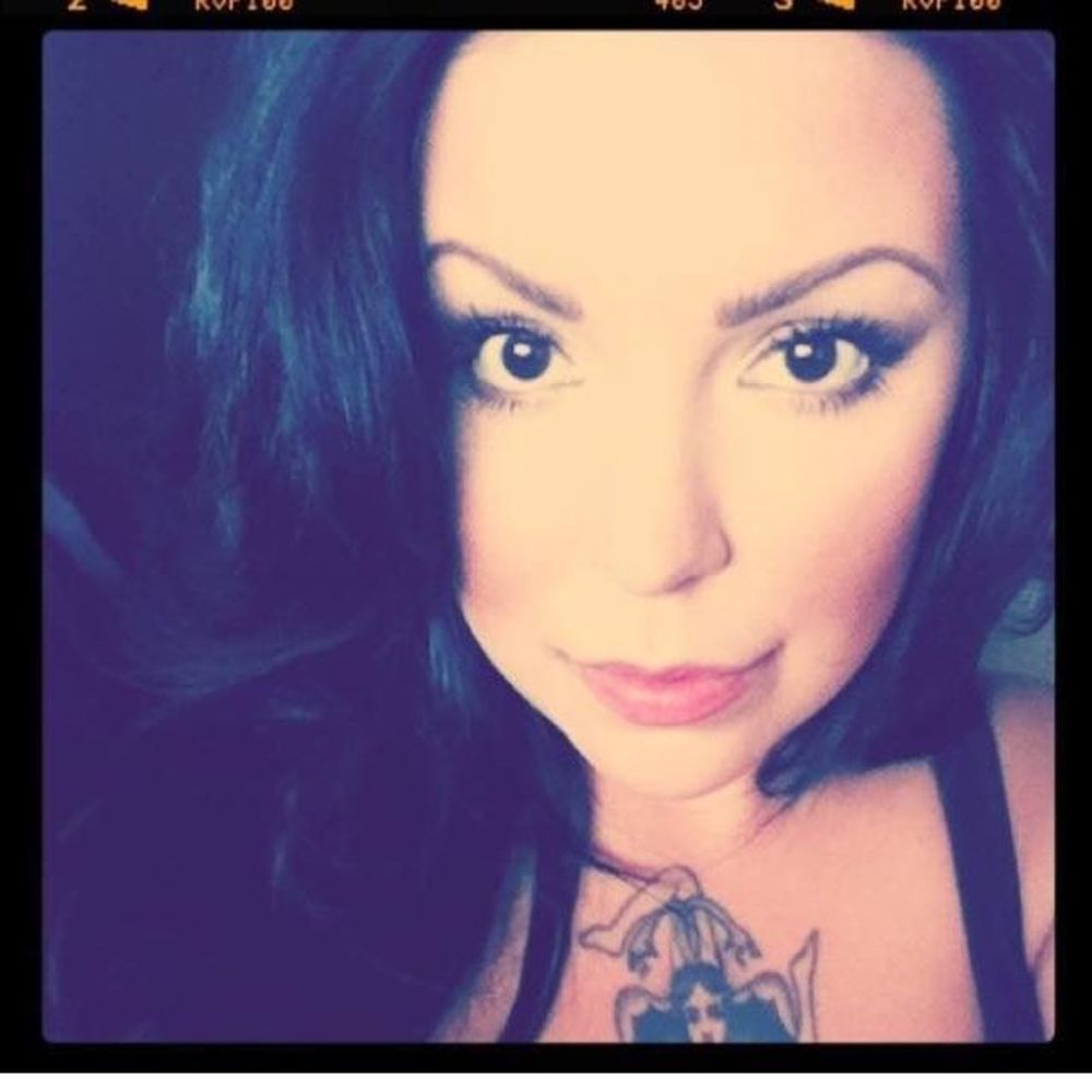 Meet your Posher, Cara