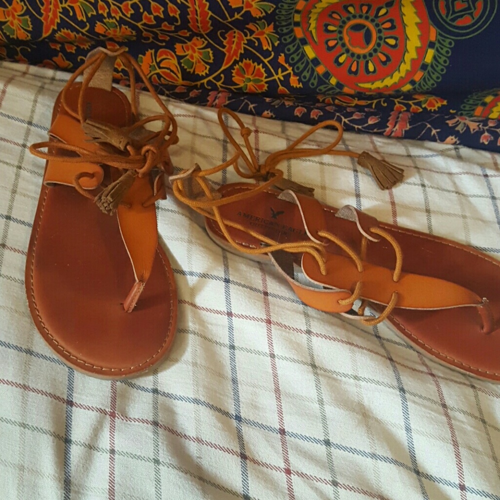 American Eagle strapy sandals