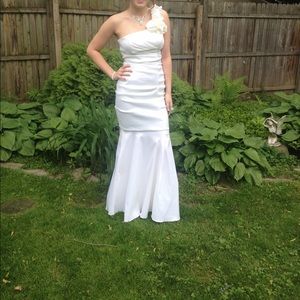 Prom/bridesmaid dress