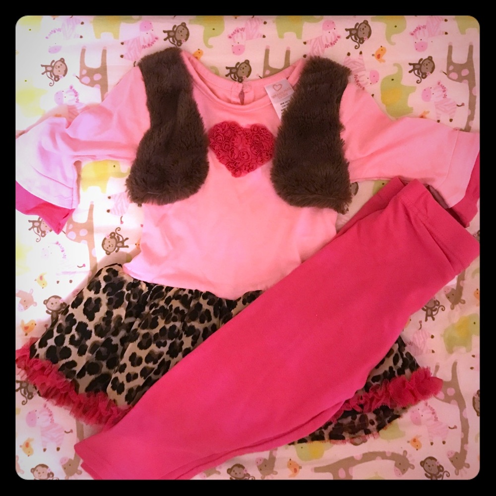NWT toddler outfit
