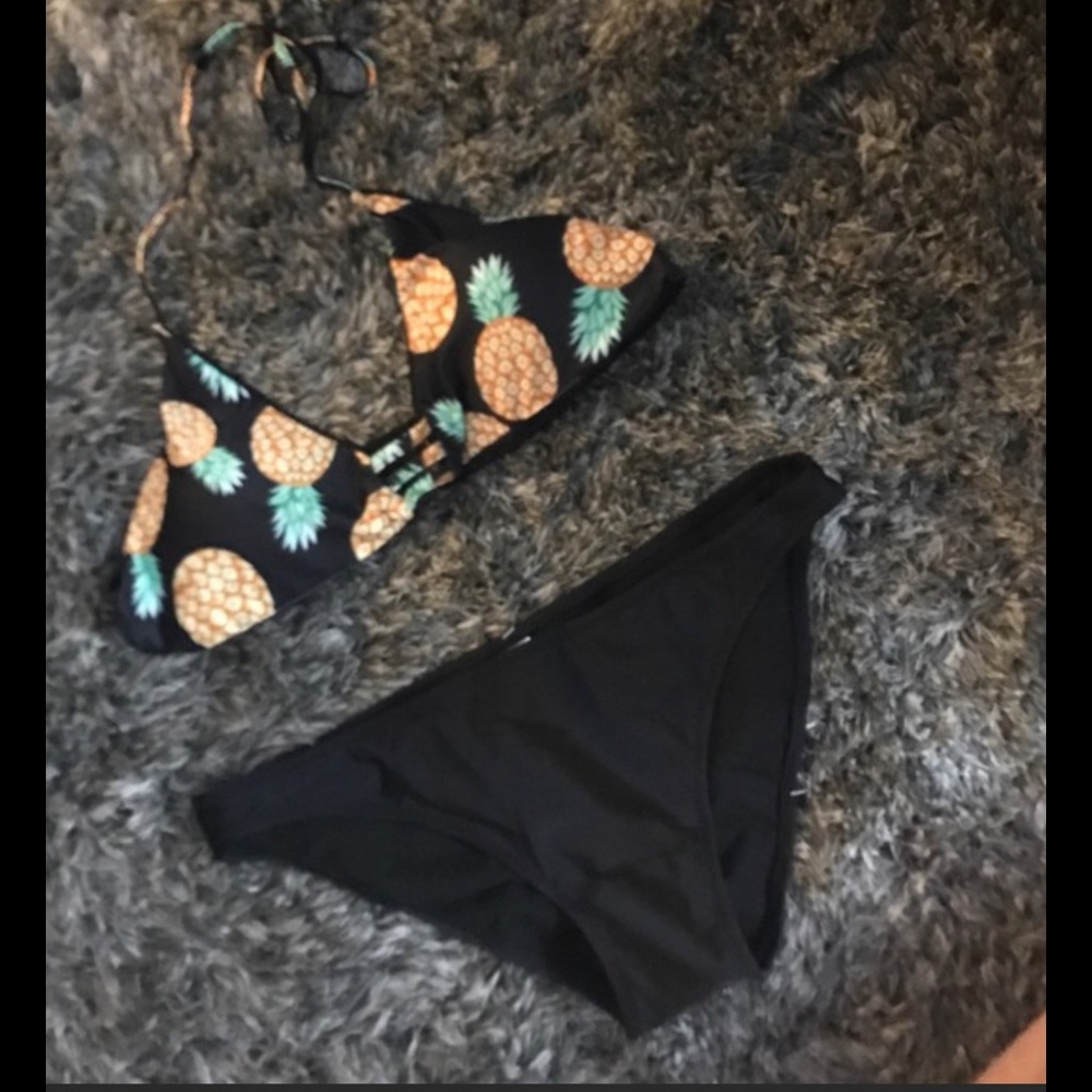 Pineapple bathing suit bikini 👙
