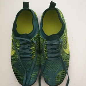 Nike  Free Hyperfeel