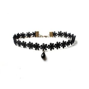 FREE black choker