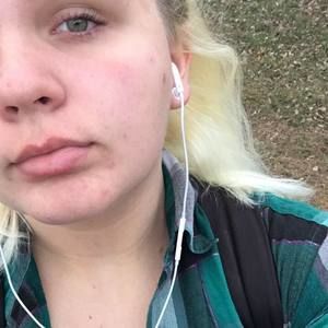 Meet your Posher, Abby