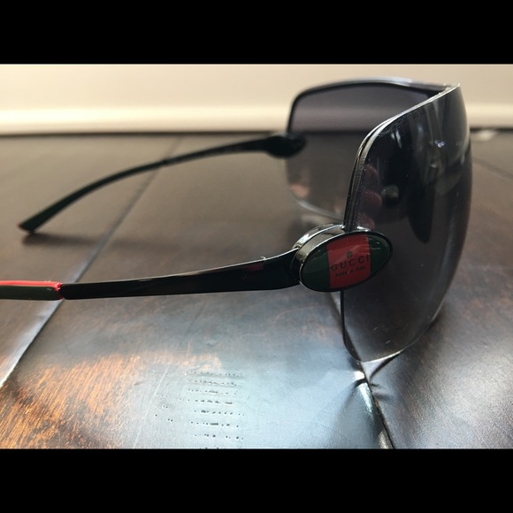 Gucci Folding Arm Sunglasses