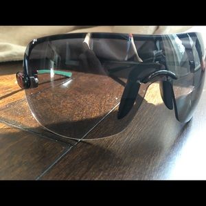 Gucci Folding Arm Sunglasses