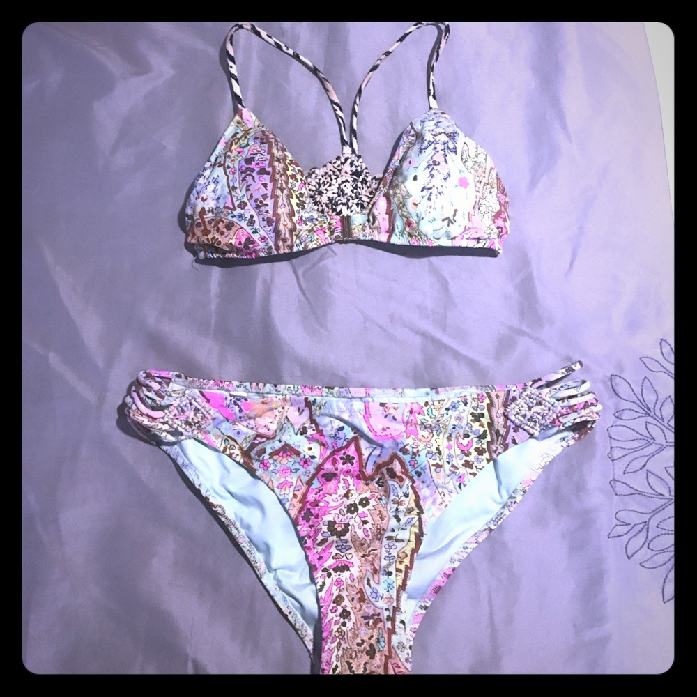 VS bottoms.
