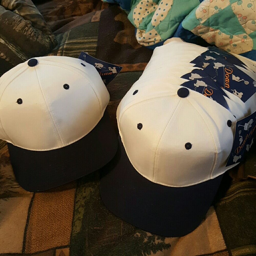 white & navy snapbacks