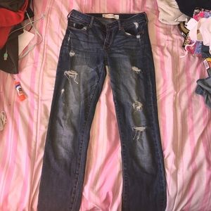 Abercrombie & Fitch ripped jeans
