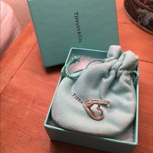 Tiffany &eco. Elsa Peretti open heart ring