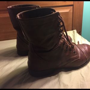 Lace up brown boots