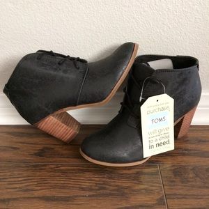 ❌SOLD❌❗️LAST PAIR❗️NEW TOMS Black Lunata Booties,6