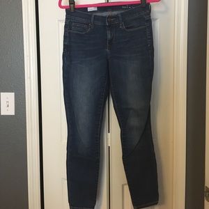 Gap Legging Jean 26s (More distressed knees)