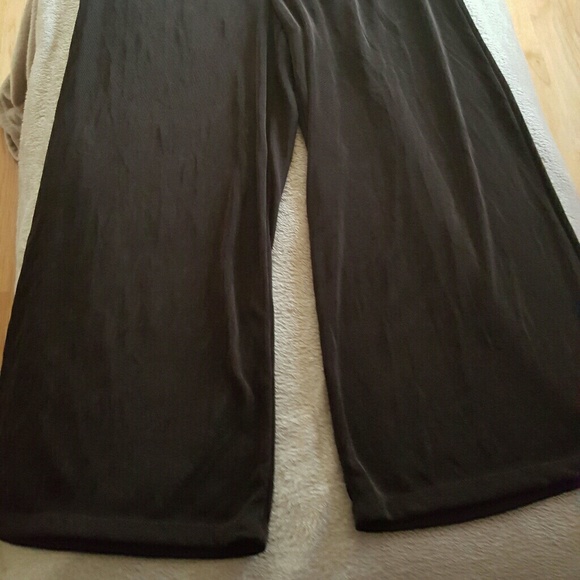 Coldwater creek capri - Picture 3 of 5