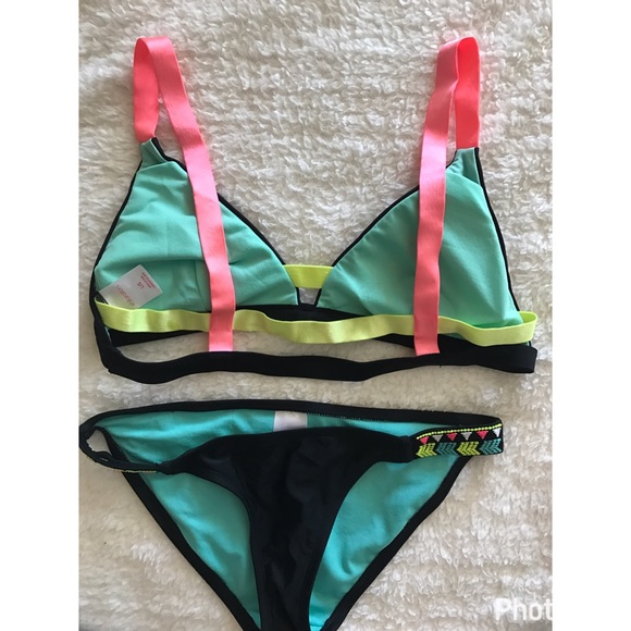 Bikini Bottoms for sale only!! - Picture 2 of 3