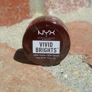 NYX Vivid Brights Cr?me Color - BAD BLOOD