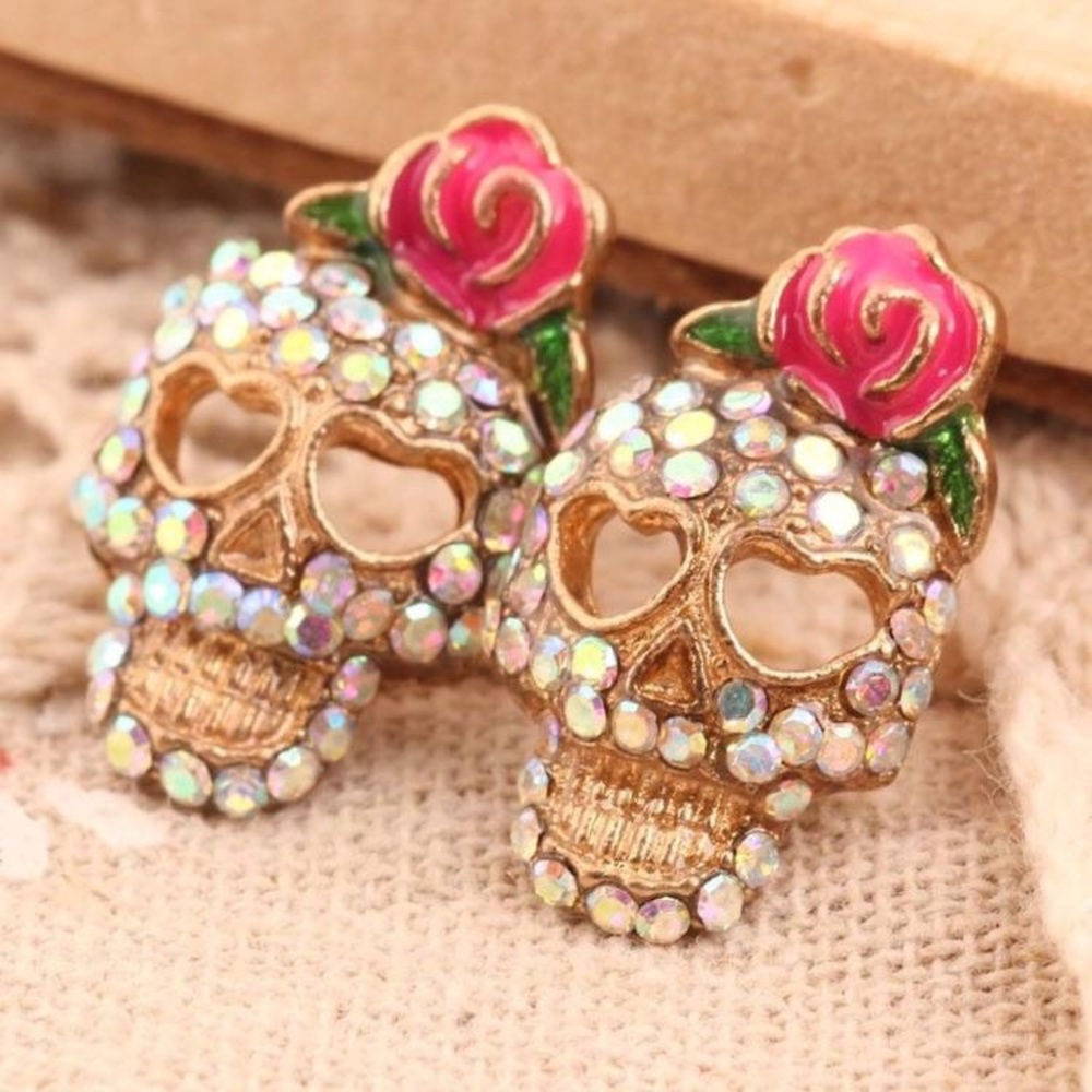 the floral skull stud earring - Picture 2 of 8