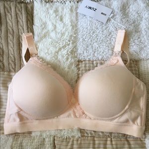 2 Nursing bras Brand new with tags 36b