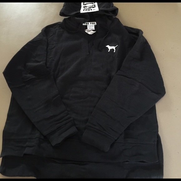 ❤️SOLD❤️Pink Victoria's Secret Pullover and Shorts - Picture 4 of 6