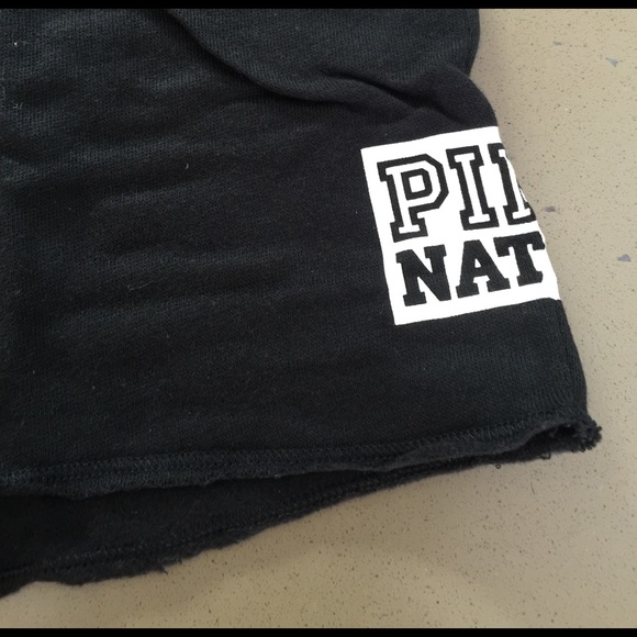 ❤️SOLD❤️Pink Victoria's Secret Pullover and Shorts - Picture 6 of 6