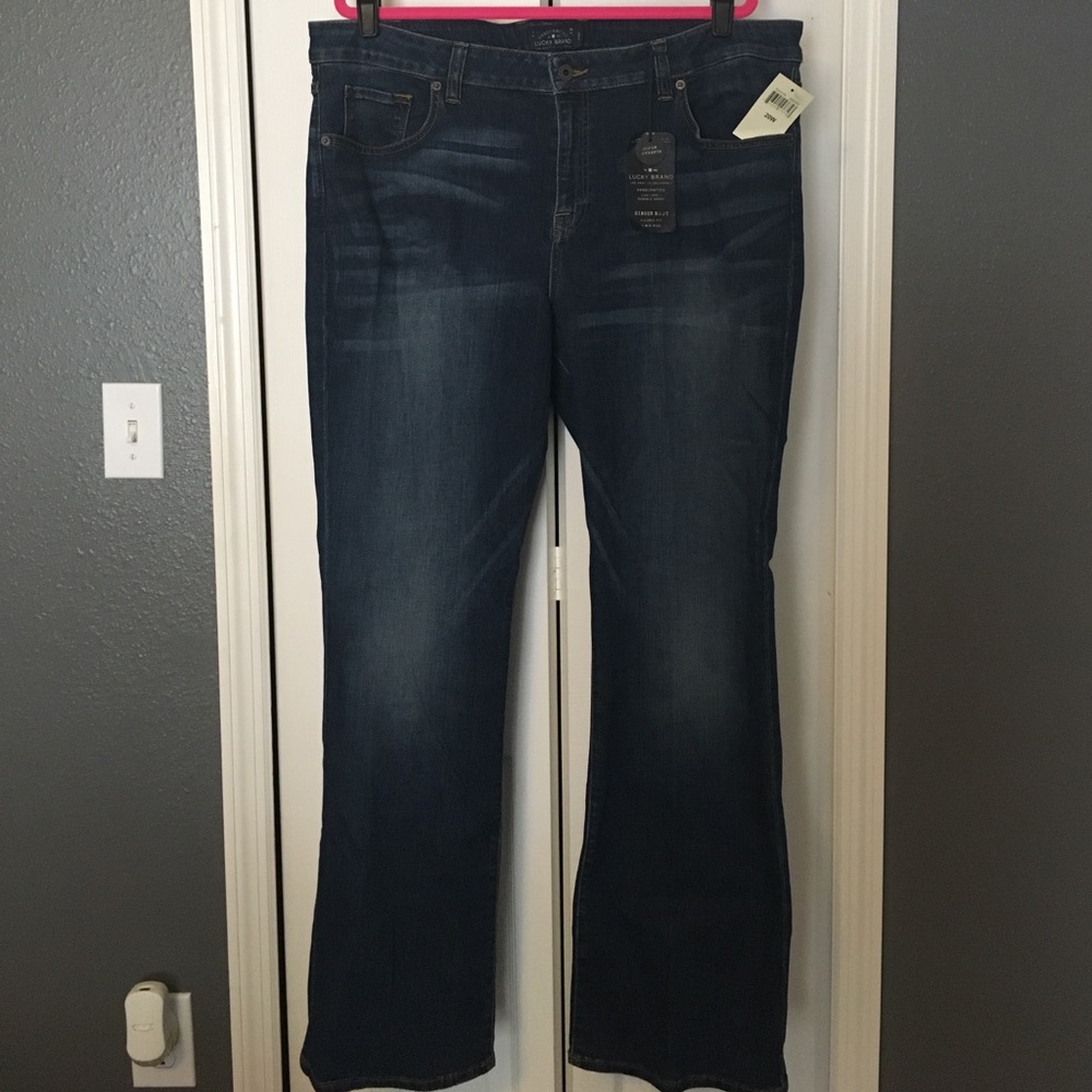 NWT Lucky Brand Ginger Boot Jeans