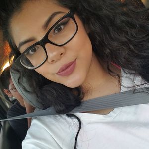 Meet your Posher, Dalila