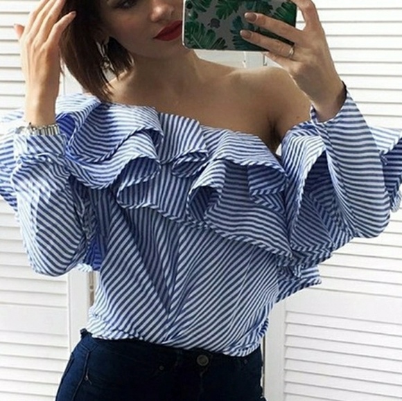 🚨Last One🚨One Shoulder Striped Ruffles Blouse - Picture 2 of 8