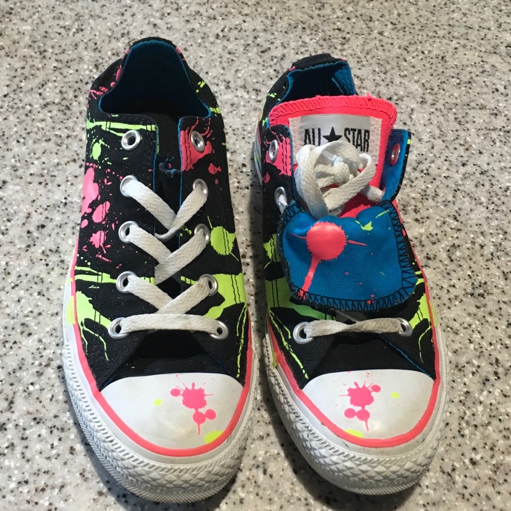 Converse all star size 4 (women's 6)