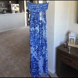 Floral print maxi dress.